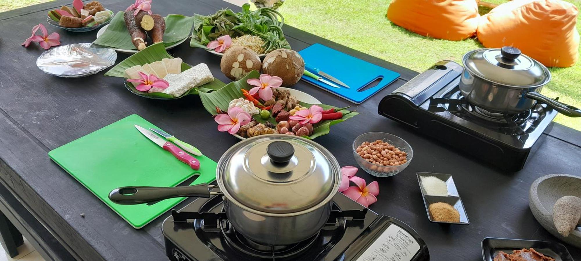 Indah Homestay And Cooking Classes Senggigi Eksteriør billede
