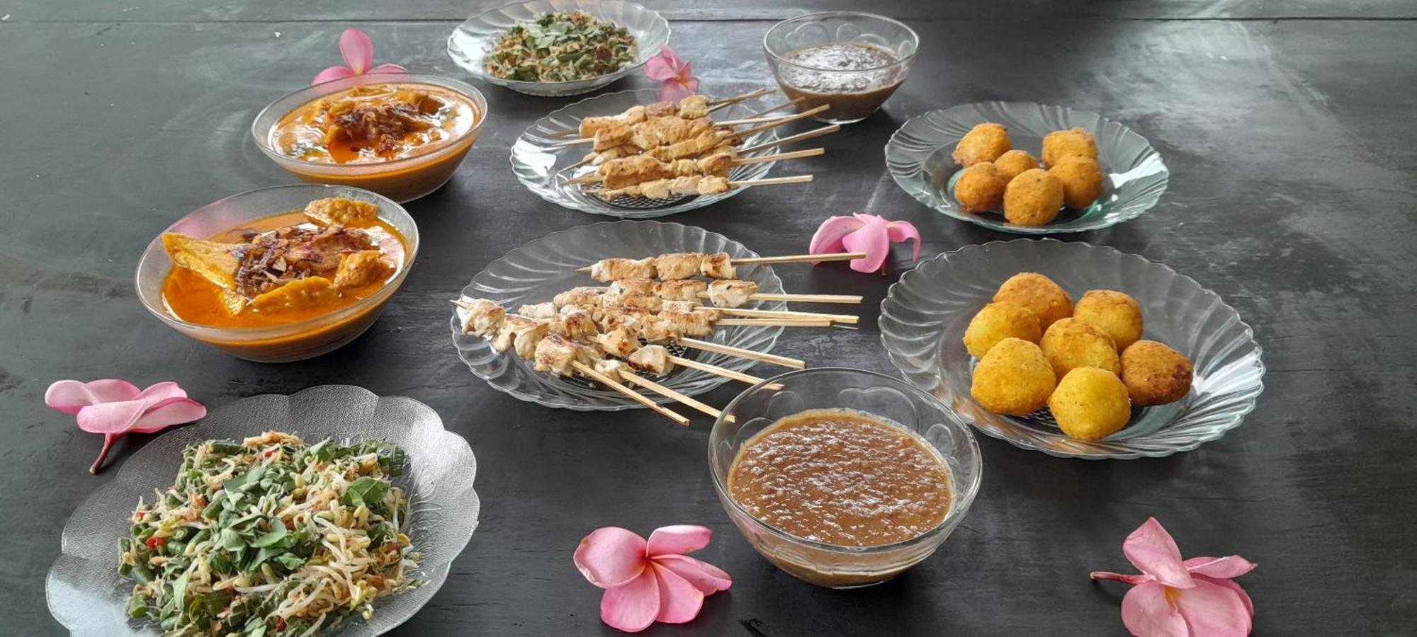 Indah Homestay And Cooking Classes Senggigi Eksteriør billede