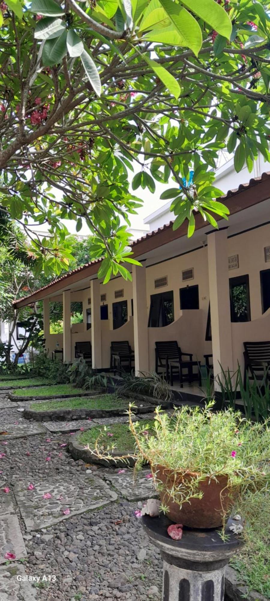 Indah Homestay And Cooking Classes Senggigi Eksteriør billede