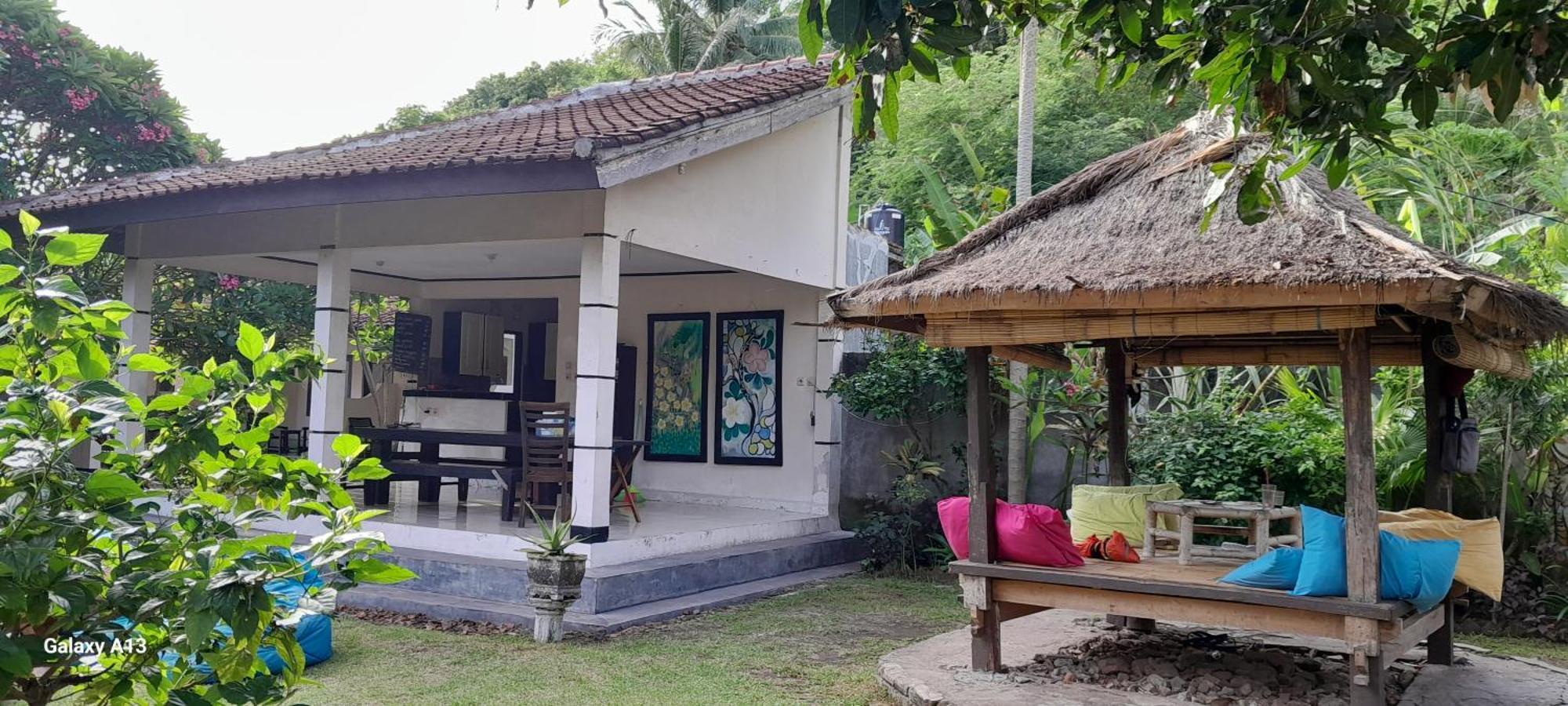 Indah Homestay And Cooking Classes Senggigi Eksteriør billede