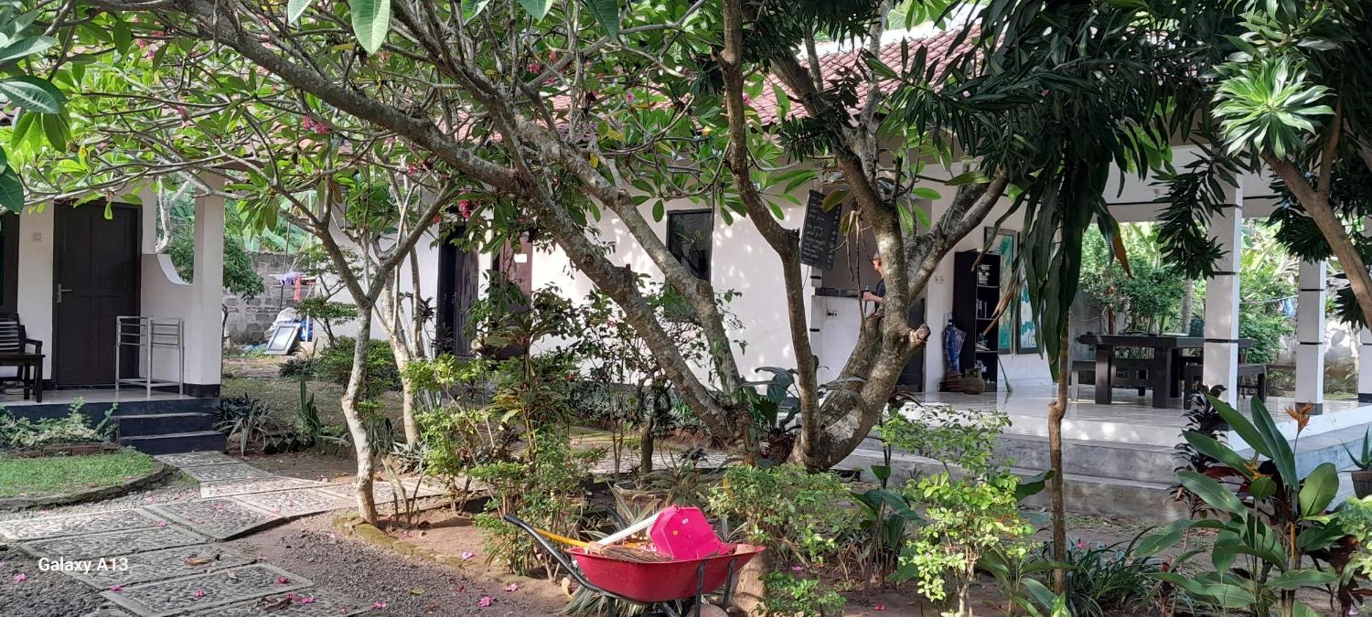 Indah Homestay And Cooking Classes Senggigi Eksteriør billede