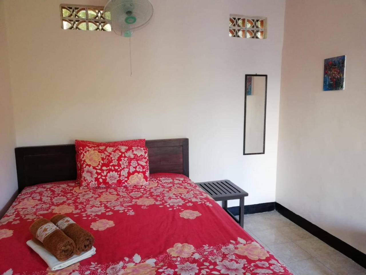 Indah Homestay And Cooking Classes Senggigi Eksteriør billede