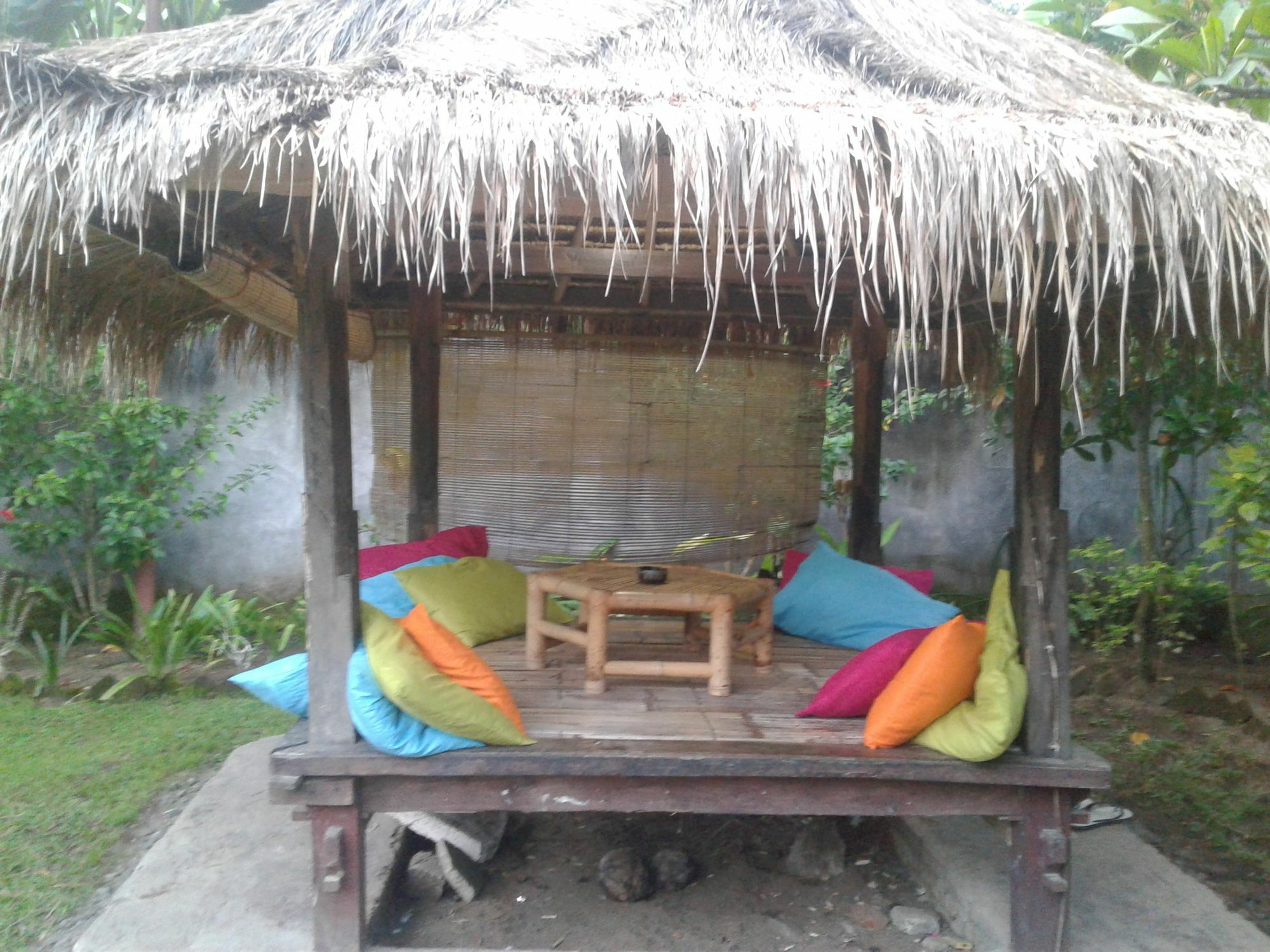 Indah Homestay And Cooking Classes Senggigi Eksteriør billede
