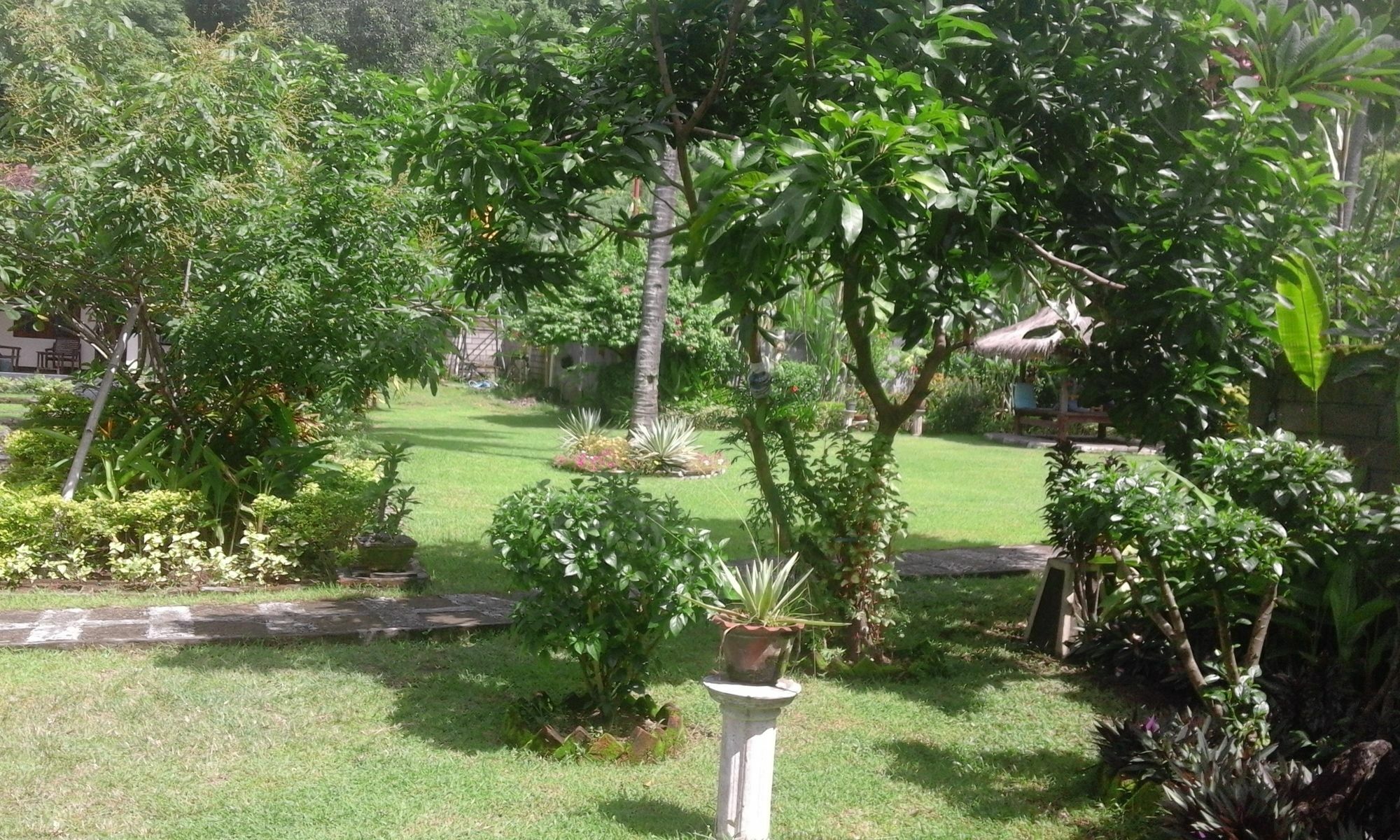 Indah Homestay And Cooking Classes Senggigi Eksteriør billede